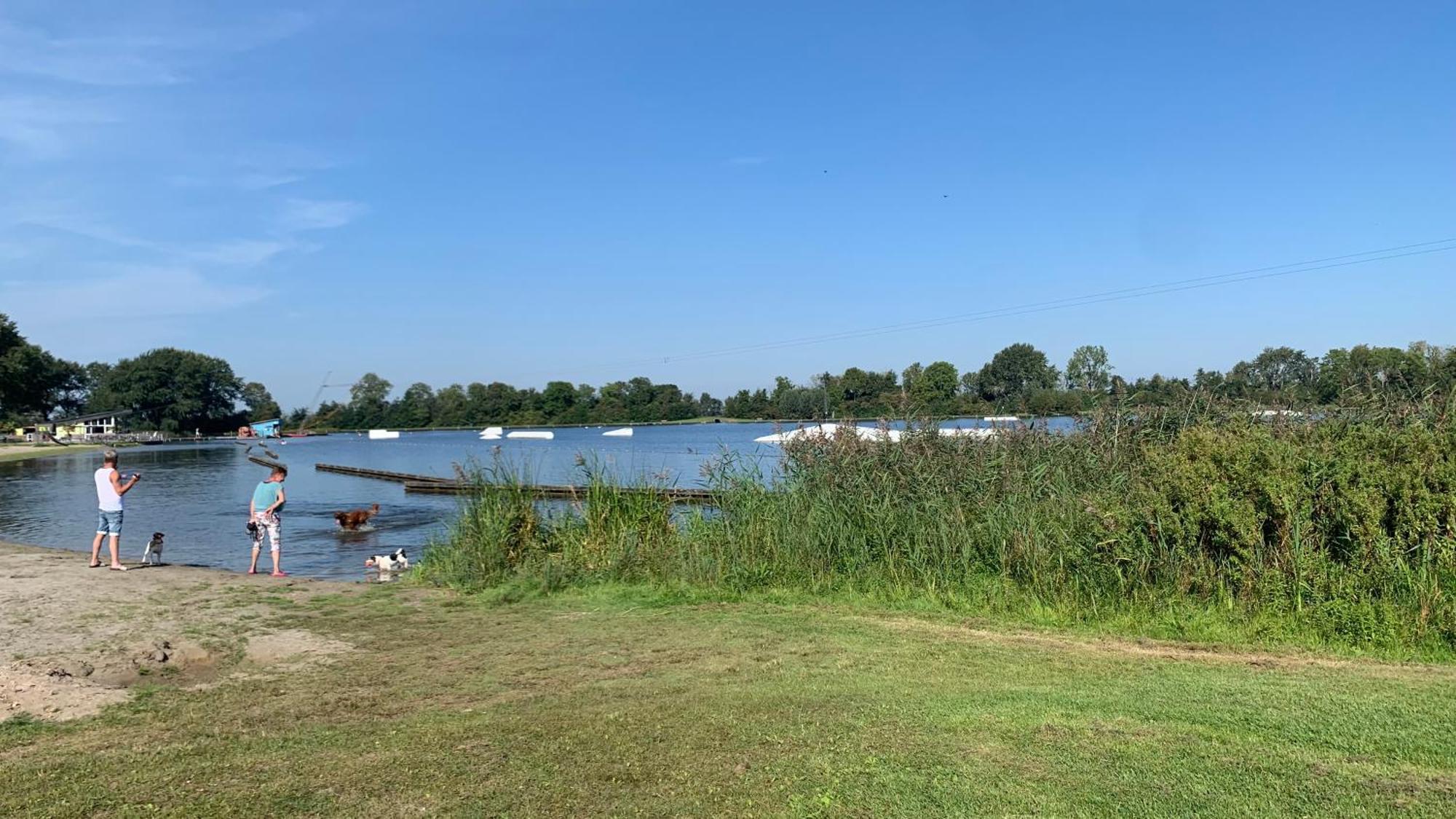 'T Paviljoenhus Bij Sneekermeer Offingawier Exterior foto